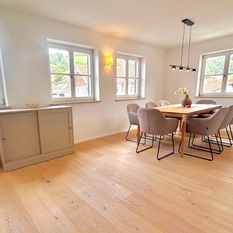Ferienwohnung "Aschbergblick" - Edel Wohnen im Ortskern Schliersee - Apartment mit 2 Schlafzimmern - 7