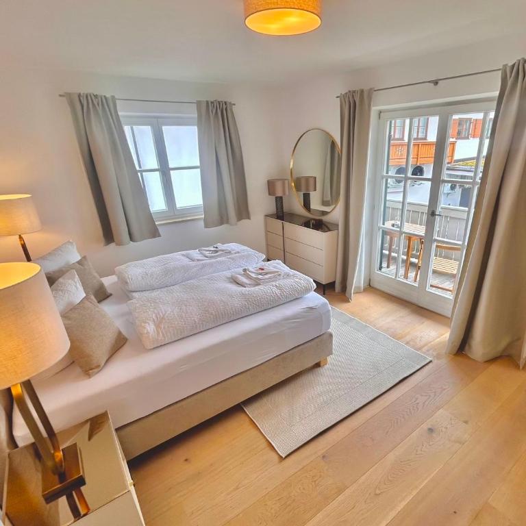 Ferienwohnung "Aschbergblick" - Edel Wohnen im Ortskern Schliersee - Apartment mit 2 Schlafzimmern - 11