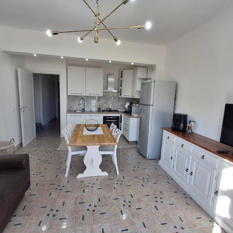 Ricky House - One-Bedroom Apartment - 11