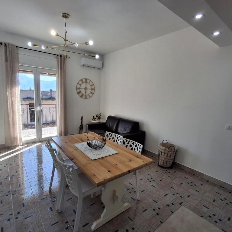 Ricky House - One-Bedroom Apartment - 13