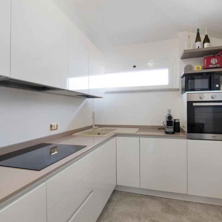 Attico in the city center, terrace & stunning lake view - Appartamento con 1 Camera da Letto - 8