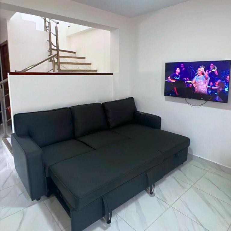 Casa Familiar a Pasos del Mar Playa y Felicidad - Three-Bedroom House - 12