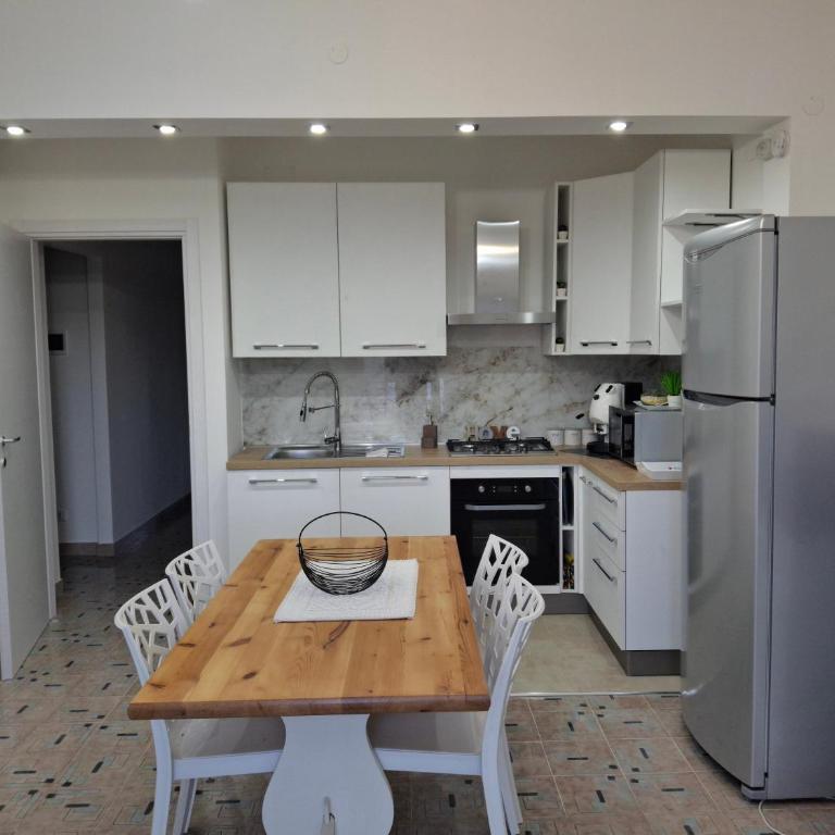 Ricky House - One-Bedroom Apartment - 1