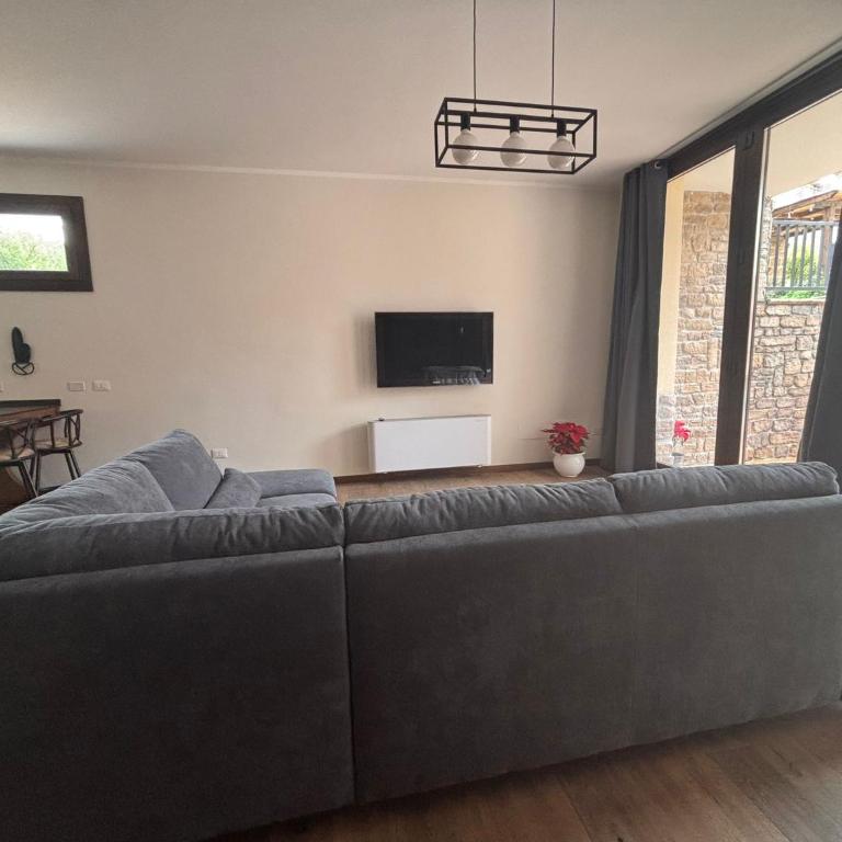 Gira e Firria - Three-Bedroom Vacation Home - 18