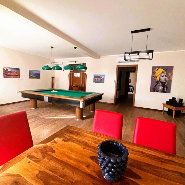 Gira e Firria - Three-Bedroom Vacation Home - 26