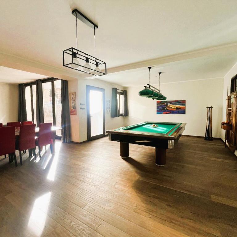 Gira e Firria - Three-Bedroom Vacation Home - 31