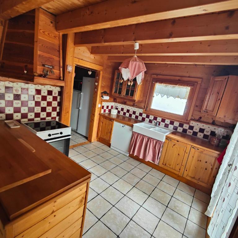 Séjour en famille dans un chalet cosy! - Chalet - 26