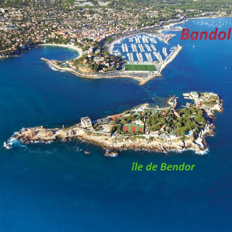T2 vue mer exceptionnelle avec grande terrasse plein sud wifi piscine - Apartamento de 1 dormitorio con vistas al mar - 38