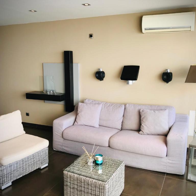 T2 vue mer exceptionnelle avec grande terrasse plein sud wifi piscine - Apartamento de 1 dormitorio con vistas al mar - 5