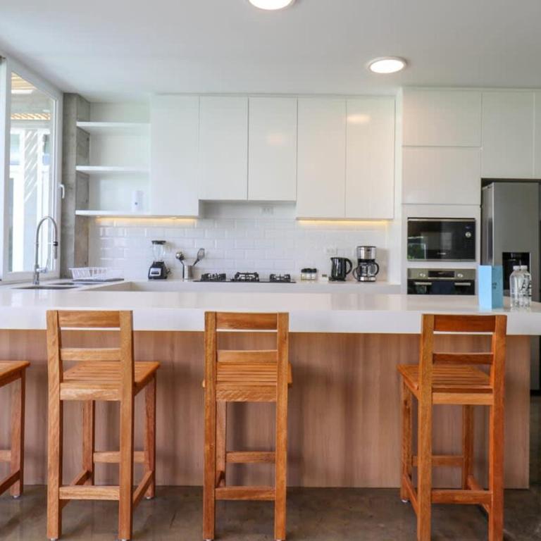 Modern 4BR Villa with Private Pool in Paracas - Villa - 8