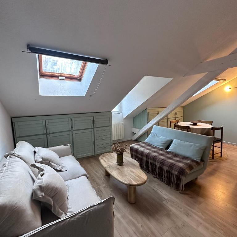 Votre petit cocon, à 2min du centre et des télécabines, vue montagne - Appartement 1 Chambre avec Vue - 4