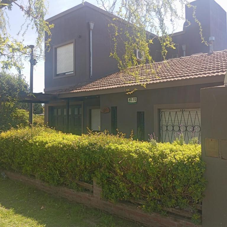 Casa en alquiler - Casa de 3 dormitorios - 2