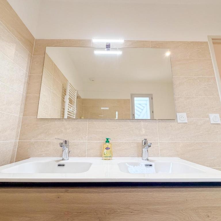 Les oiseaux, maison de 3 chambres et climatisation - Villa 3 Chambres - 26