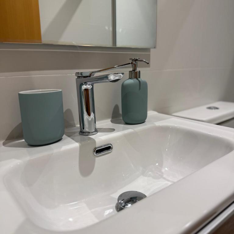 Ático con Terraza Privada en Granada Centro Parking Gratis - One-Bedroom Apartment - 27
