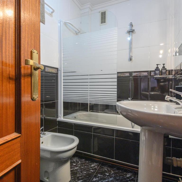 Apartamento junto a la Universidad y la Catedral - One-Bedroom Apartment - 29