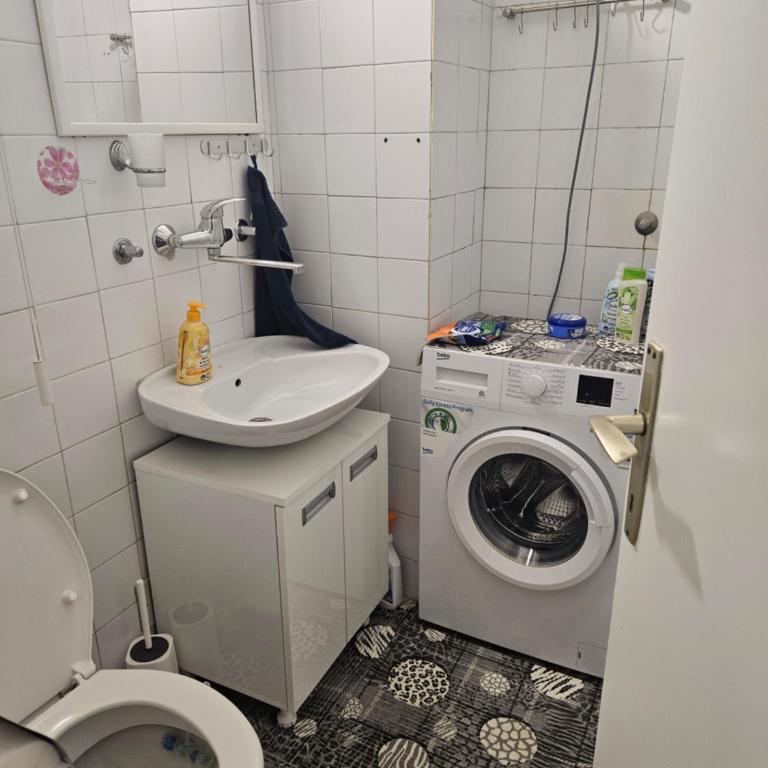 Fortress Studio - One-Bedroom Apartment - 2