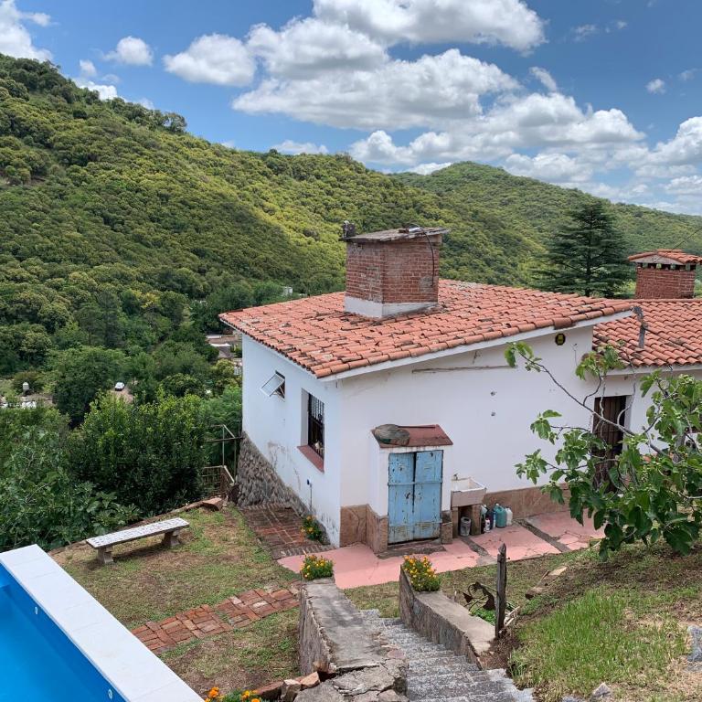 Alquiler en La Quebrada Rio Ceballos Córdoba - Casa de 2 dormitorios - 3
