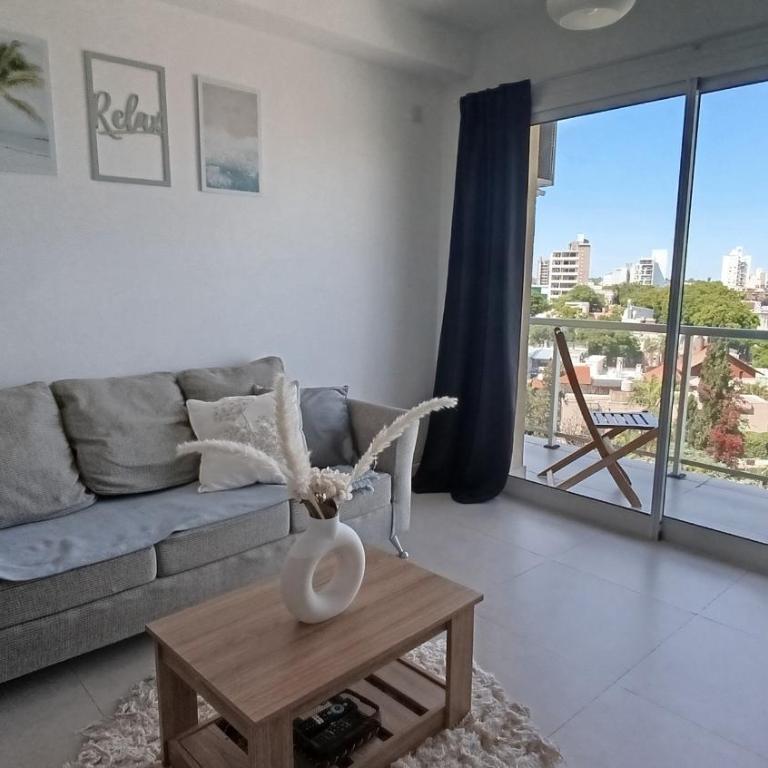 Apart Alameda - One-Bedroom Apartment with City View - 5