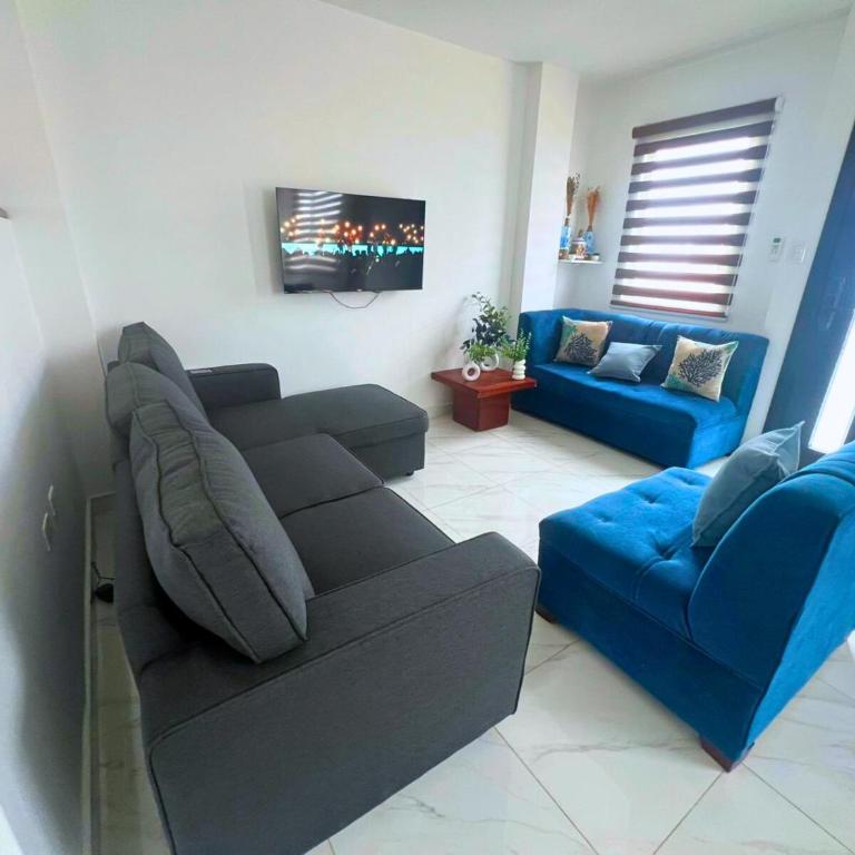 Casa Familiar a Pasos del Mar Playa y Felicidad - Three-Bedroom House - 23