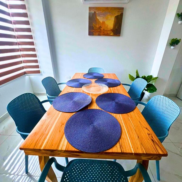 Casa Familiar a Pasos del Mar Playa y Felicidad - Three-Bedroom House - 31