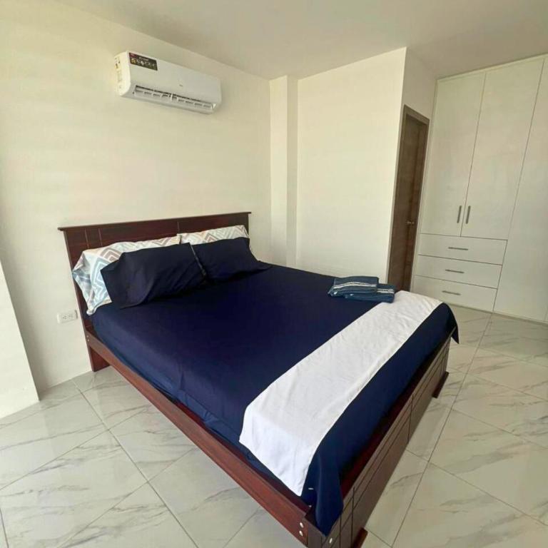 Casa Familiar a Pasos del Mar Playa y Felicidad - Three-Bedroom House - 49