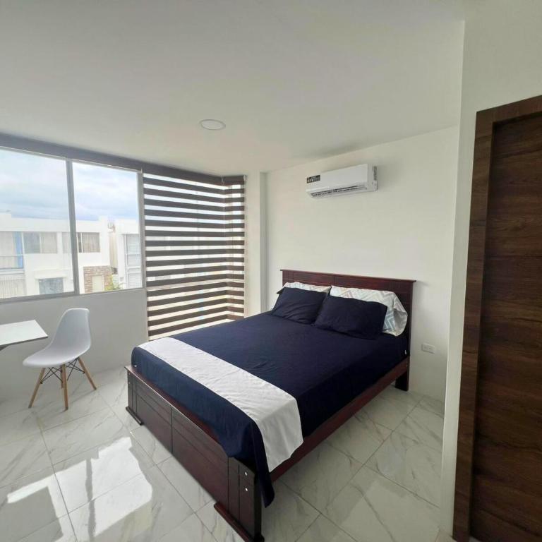 Casa Familiar a Pasos del Mar Playa y Felicidad - Three-Bedroom House - 55
