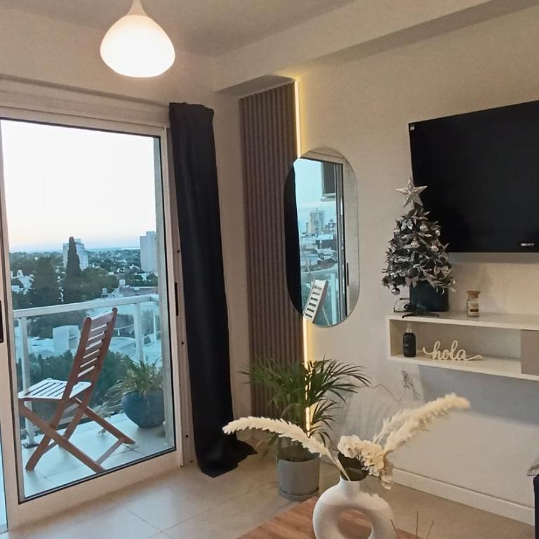 Apart Alameda - One-Bedroom Apartment with City View - 4