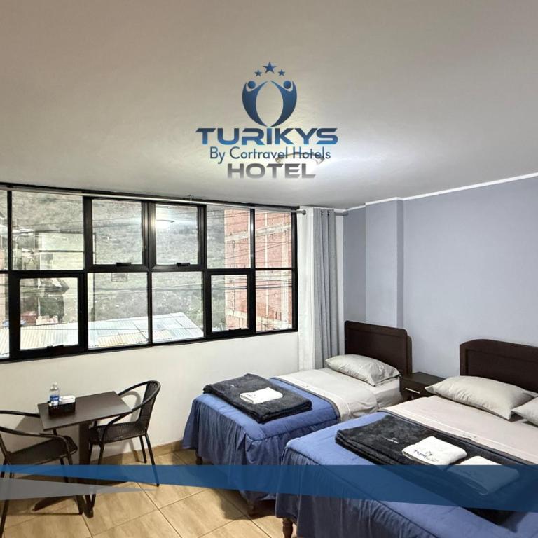 Hotel Turikys Churin - Habitación Familiar con vistas a la montaña - 2