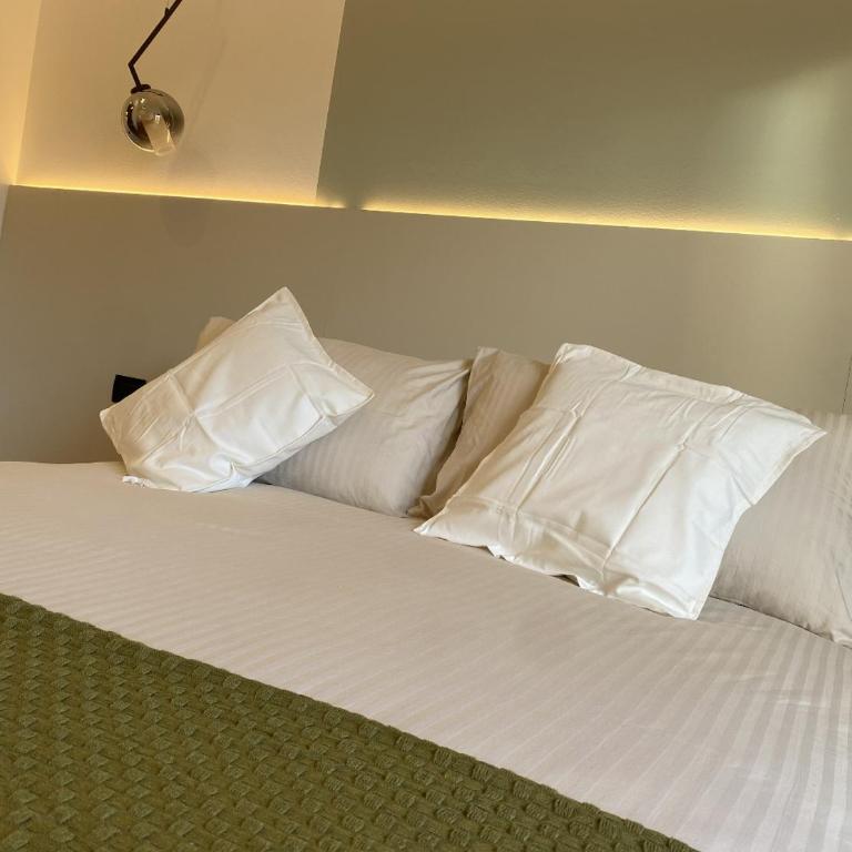 Primo Piano Acireale - Room & Relax - Camera Matrimoniale con Letto Supplementare - 2