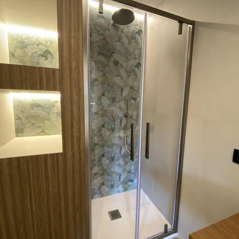 Primo Piano Acireale - Room & Relax - Camera Matrimoniale con Letto Supplementare - 5
