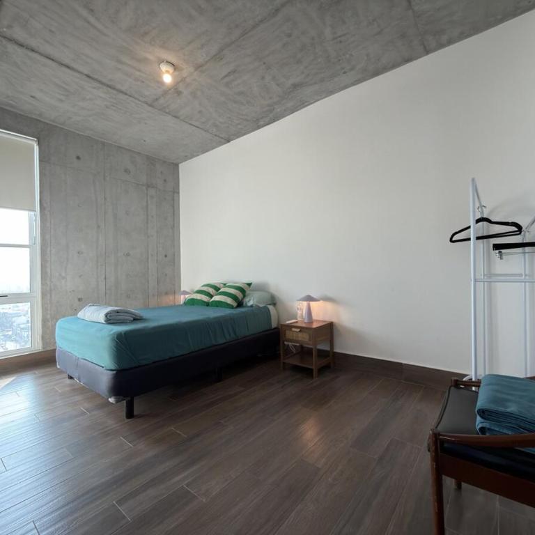 Dpto céntrico con Piscina y Gym - Two-Bedroom Apartment with Balcony - 10