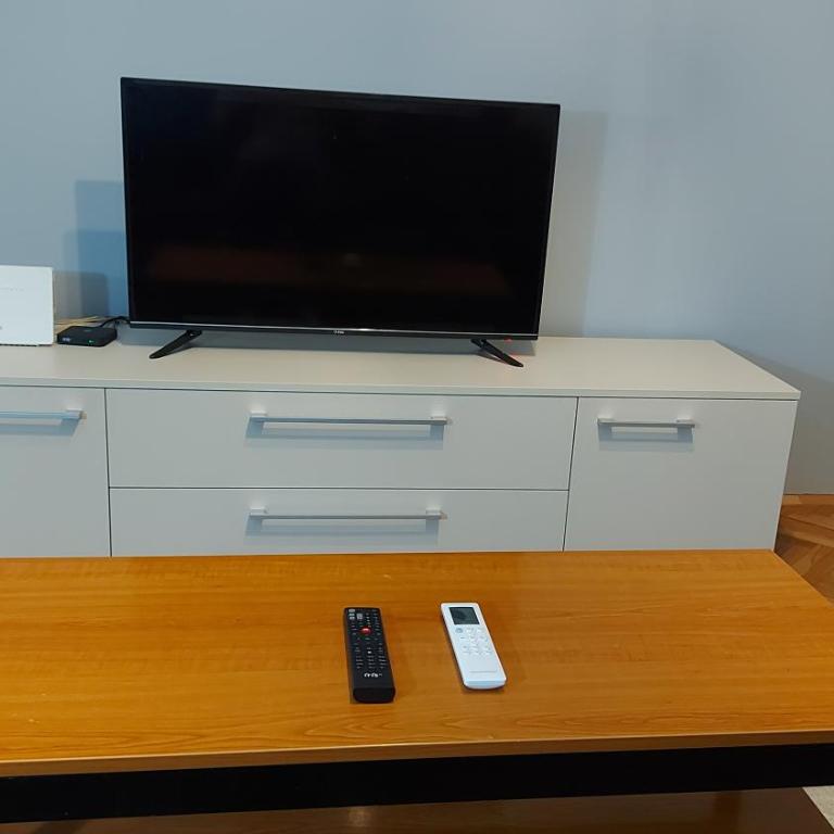 BY THE PARK free parking - Apartman - 8