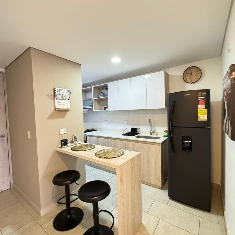 Hermoso Apartaestudio con excelente ubicación - One-Bedroom Apartment - 10