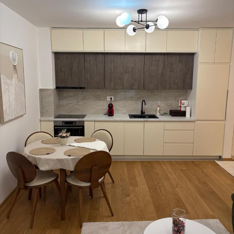 Maya 2 apartman sa dve spavace sobe - Apartman sa 2 Spavaće Sobe - 5