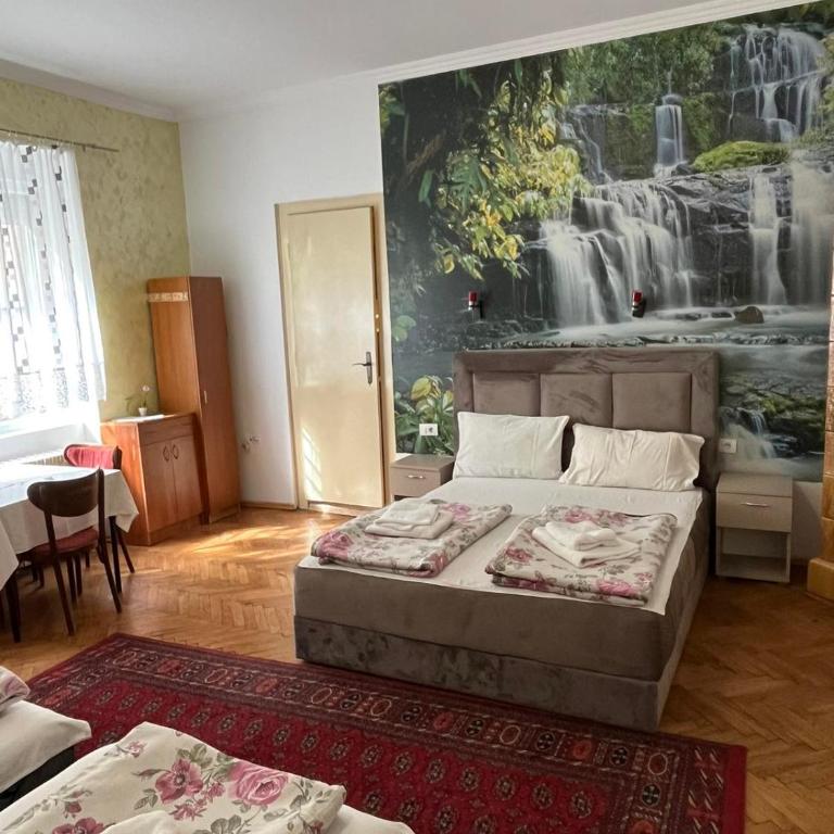 Sobe Centar Kupatilo WiFi Rooms - Porodična Soba sa Sopstvenim Kupatilom - 3