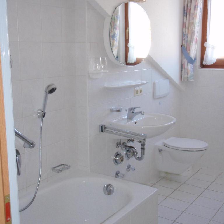 Fewo Allgäufreund - Apartment mit 1 Schlafzimmer und Balkon - 6