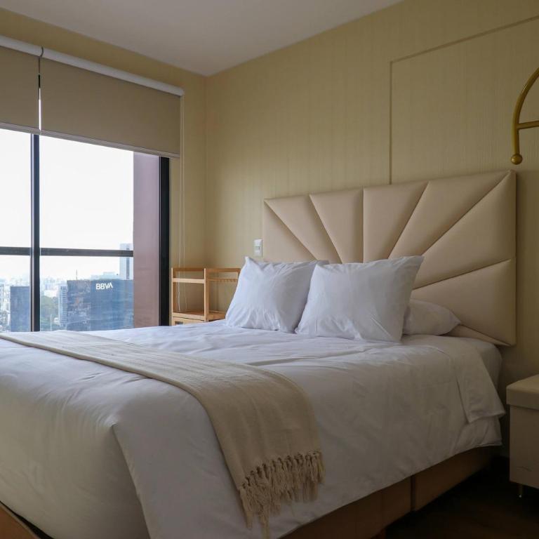 Stunning 2BR with Balcony & City Views - Two-Bedroom Deluxe Apartment with Balcony - 2