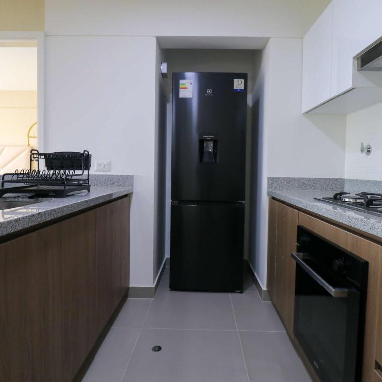 Stunning 2BR with Balcony & City Views - Two-Bedroom Deluxe Apartment with Balcony - 5