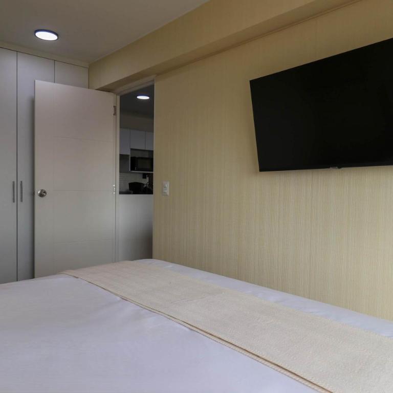 Stunning 2BR with Balcony & City Views - Two-Bedroom Deluxe Apartment with Balcony - 16