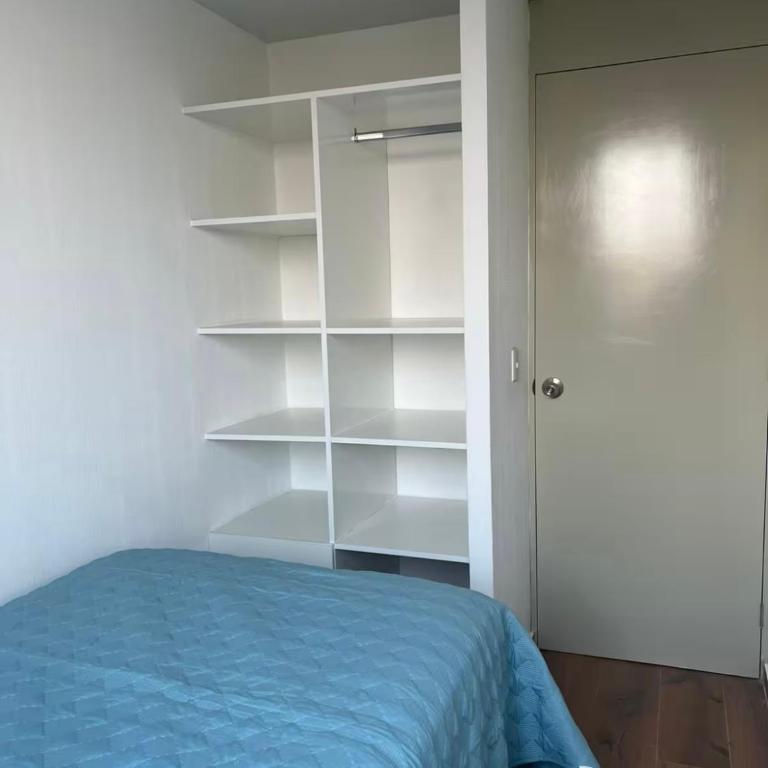 Departamento cómodo a 20 minutos del aeropuerto - Three-Bedroom Apartment - 6