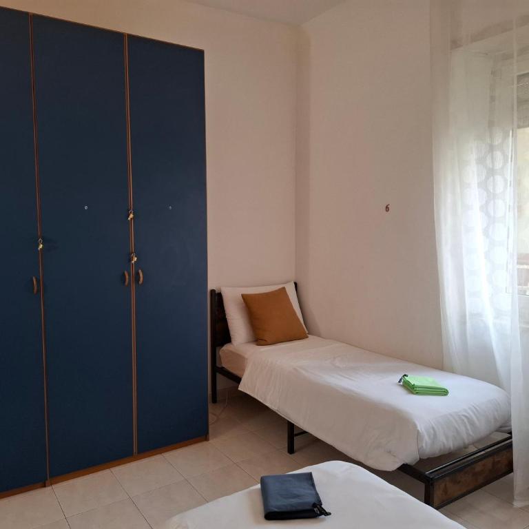CozyNeat Hub - Posto Letto in Dormitorio Misto - 17
