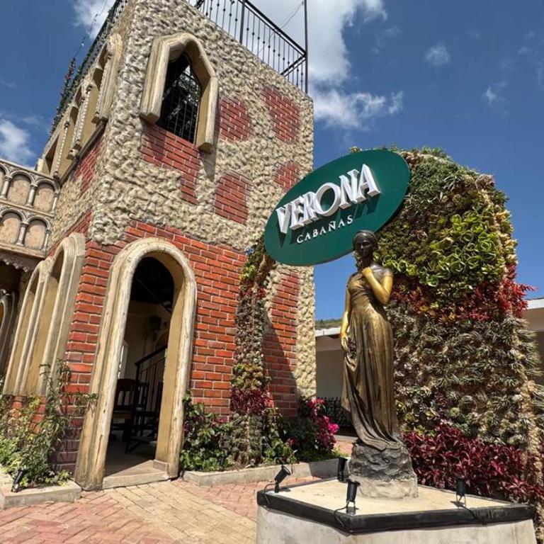 VERONA Cabañas - Three-Bedroom Apartment - 14