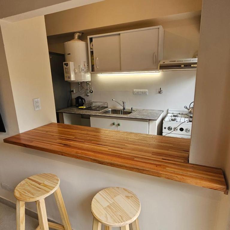 Excelente Departamento Azcuenaga - Two-Bedroom Apartment - 7