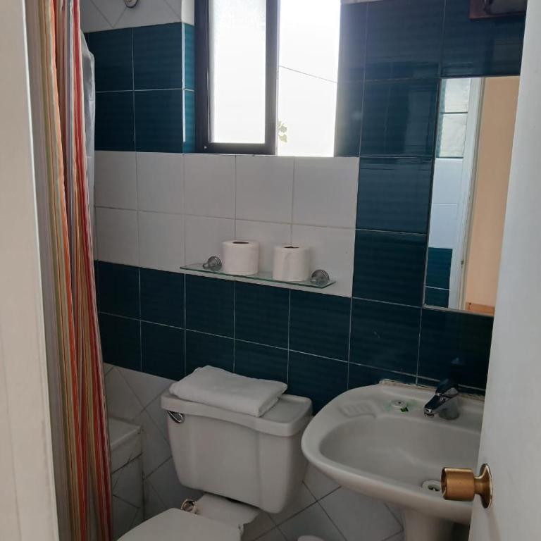 Departamento a metros de la playa - Two-Bedroom Apartment - 12