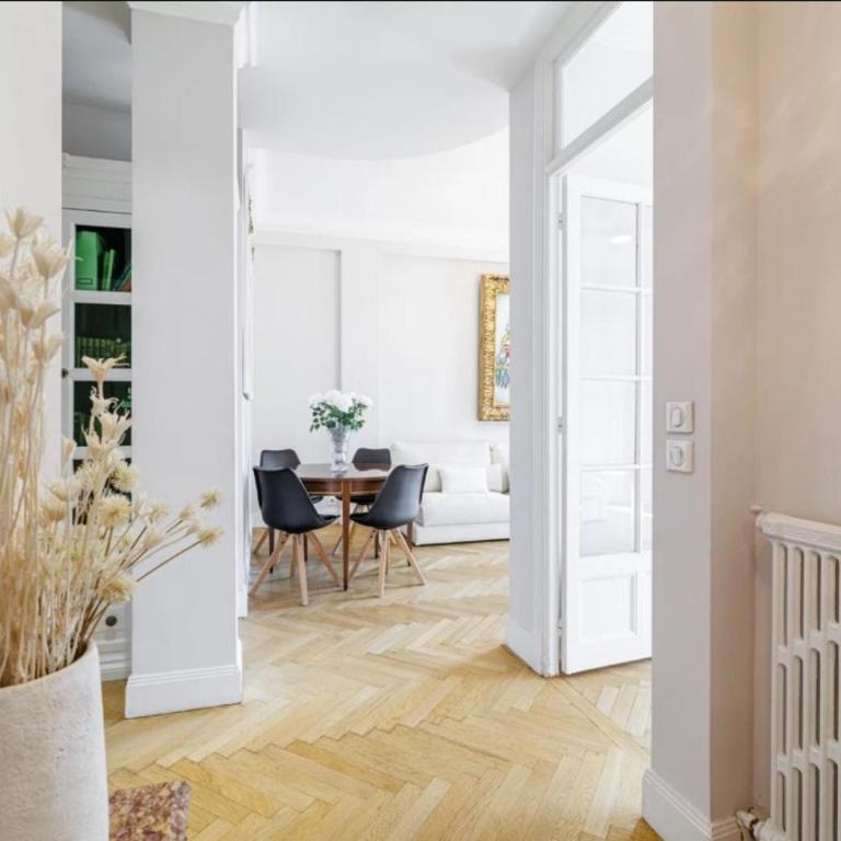 Apparemment au centre de Nice - Appartement 2 Chambres - 13