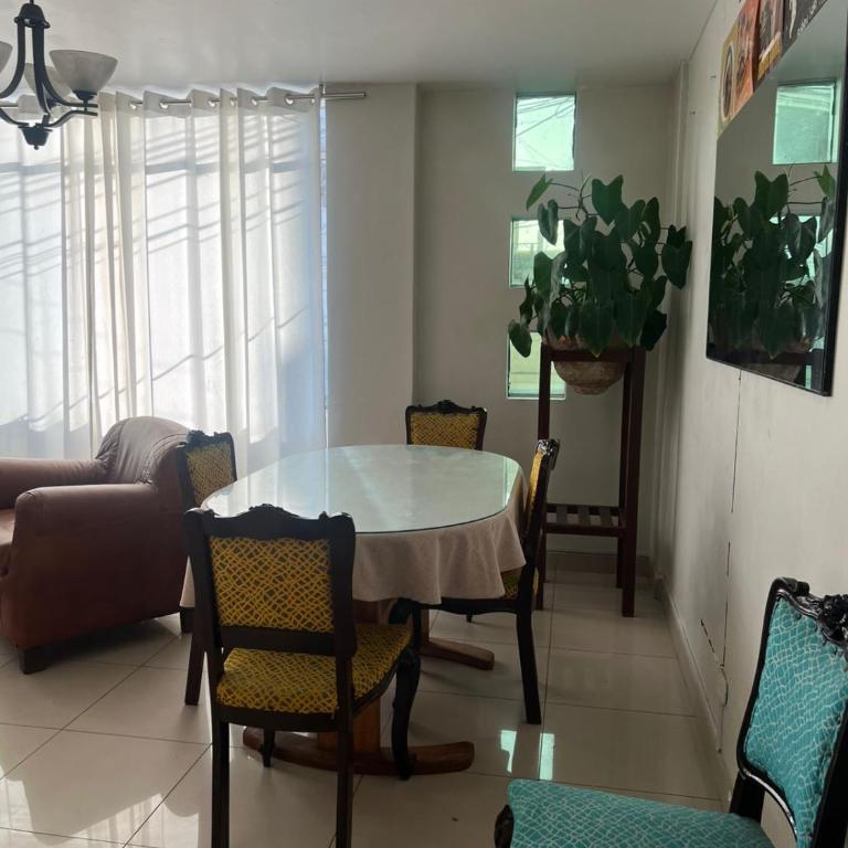 Departamento céntrico, ideal para verano - One-Bedroom Apartment - 3