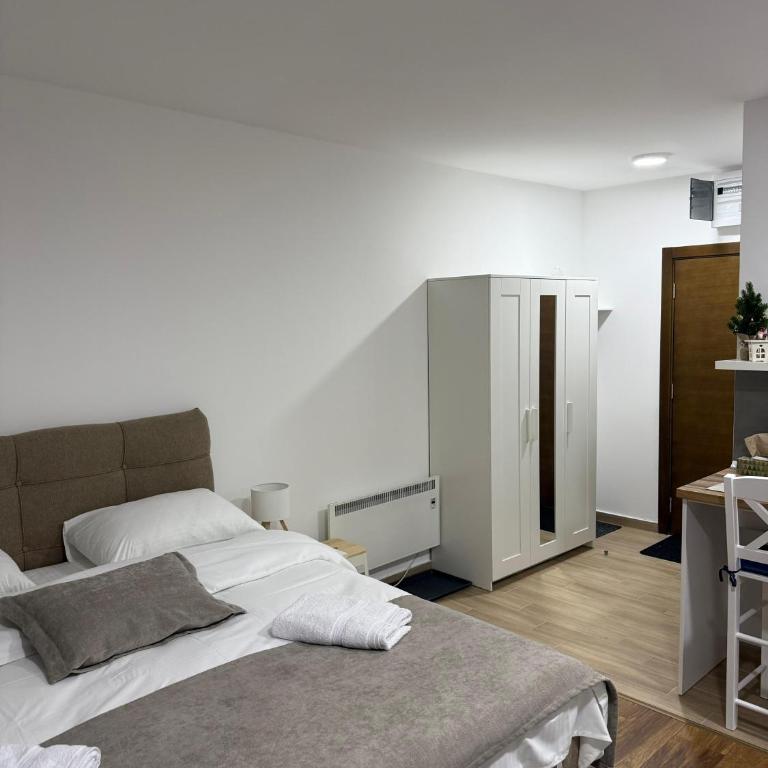 President Kop - Economy Triple Room - 3
