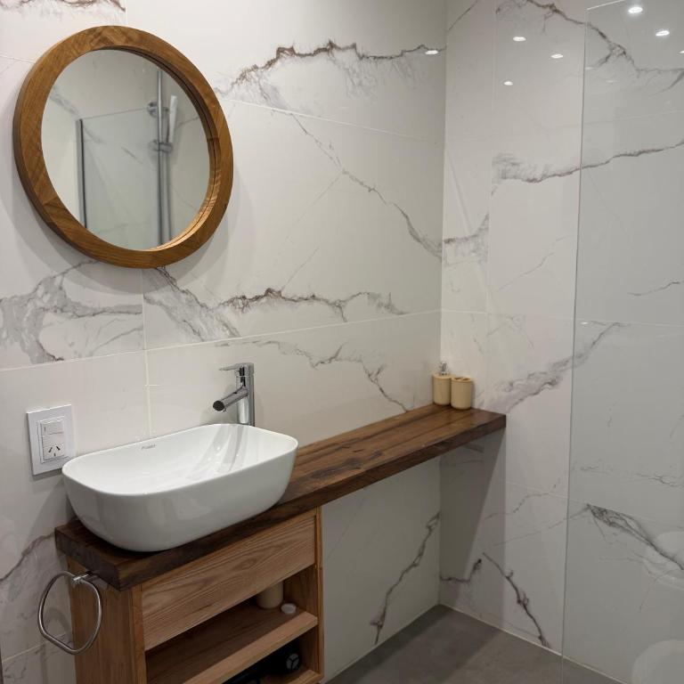Complejo Killka - Two-Bedroom Apartment - 12