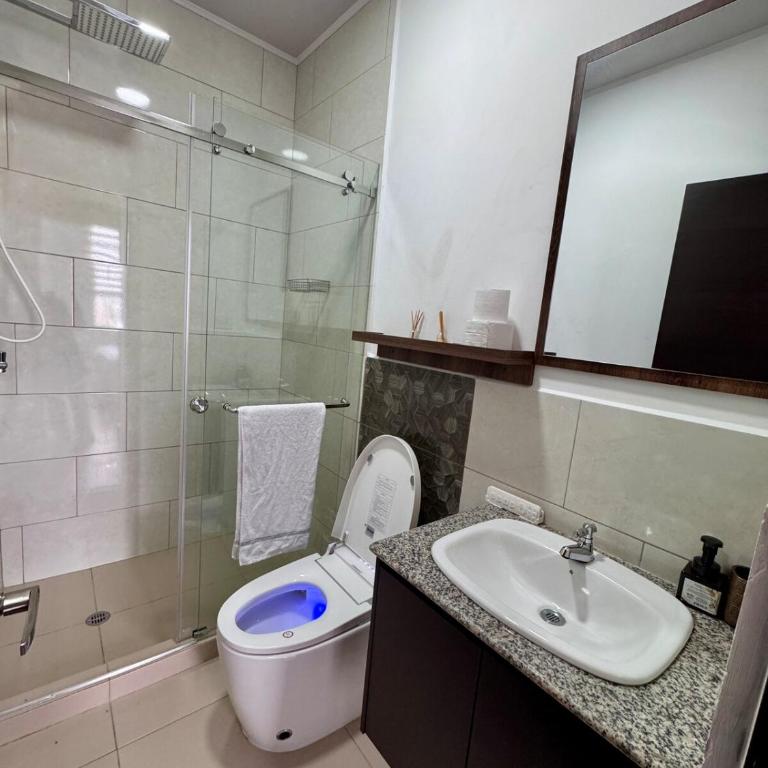 Luxury Smart Loft - Massager and Smart Bathroom - Two-Bedroom Apartment - 13