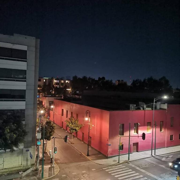 Hostal Ciudad de México - Habitaciones privadas con Wi-Fi en el centro histórico - Habitación Deluxe con 2 camas grandes - 1